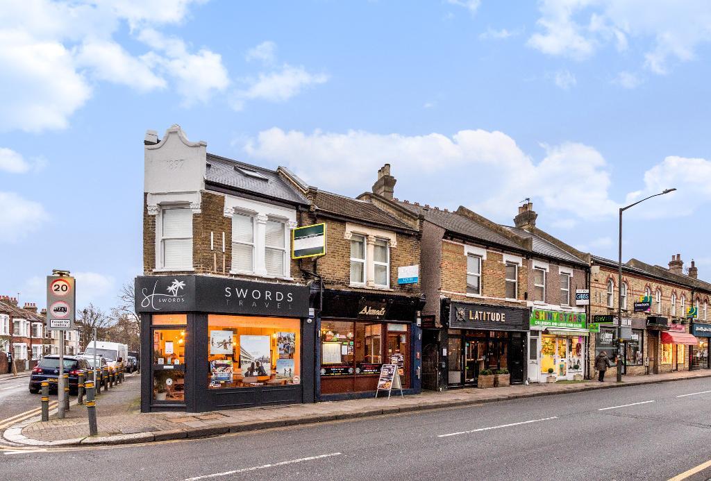 A3/A5 Use To Let in Merton Road, South Wimbledon, SW19 1EH Residenza