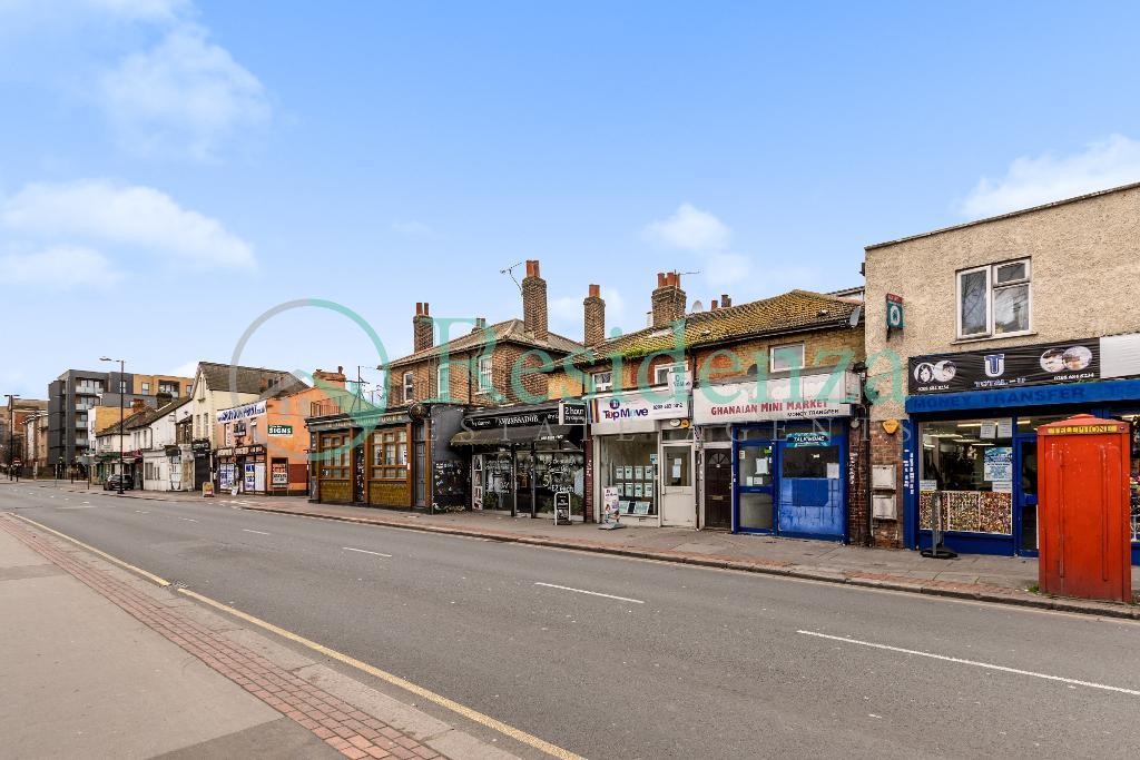 Class E To Let in Whitehorse Road, Croydon, CR0 2JG Residenza