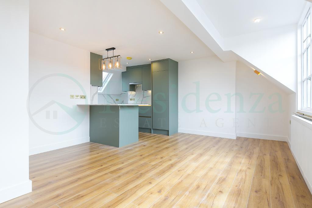 Barnard Mews, Clapham, SW11 1QU